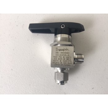 Swagelok SS-44S6-A Stainless Steel Ball Valve 90 Degree Angle